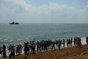 乌鲁木齐到海南海口/兴隆/三亚魅力海岛纯玩双飞六日|海口往返