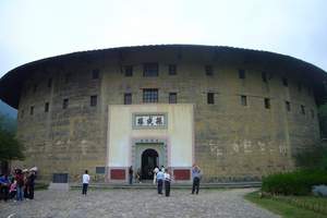 厦门到土楼旅游_永定土楼、振成楼一日游_土楼旅游攻略_纯玩团