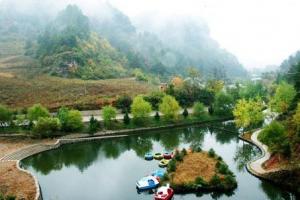 麦积山植物园